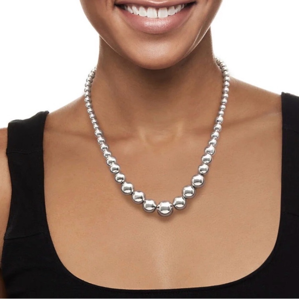 Ross-Simons Shiny 925 Silver graduated  Beaded Necklace, with lobster claw clasp